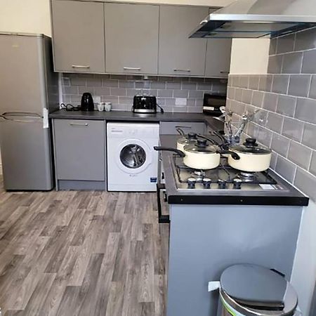 Double Bed L1 Burnley City Centre Exterior photo